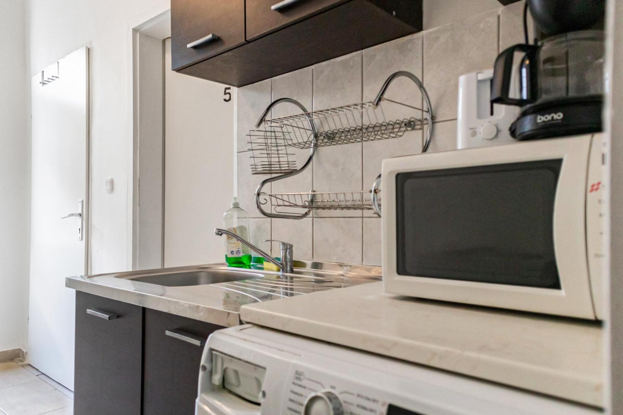 Budget Apartments Well Connected To The Whole City Wien Eksteriør billede